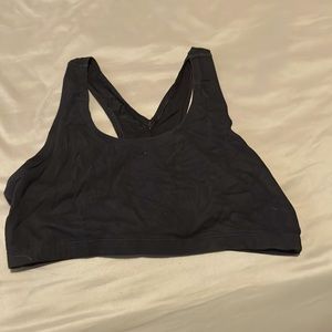 Black sports bra